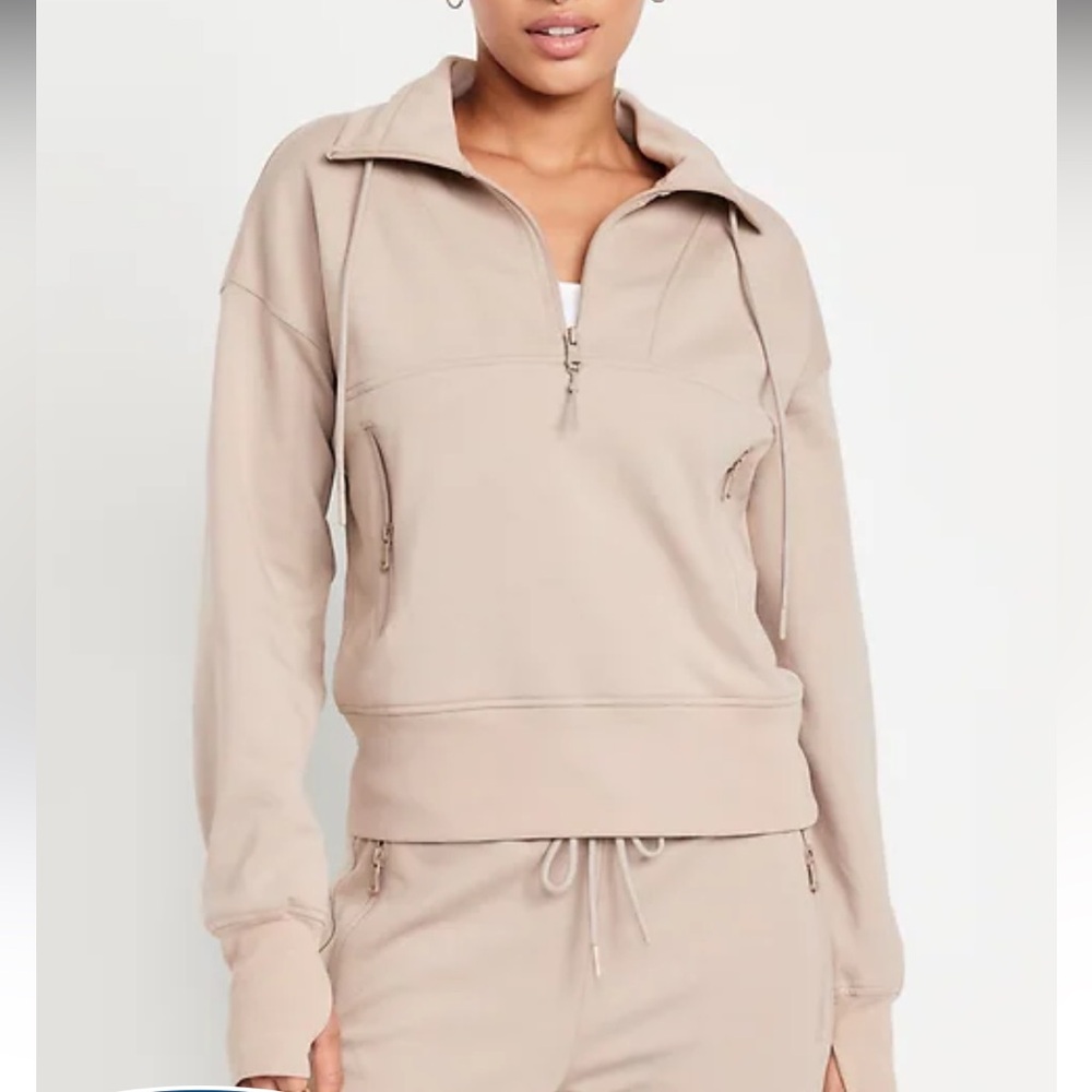 Old Navy Dynamic Fleece Half-Zip Sweatshirt
